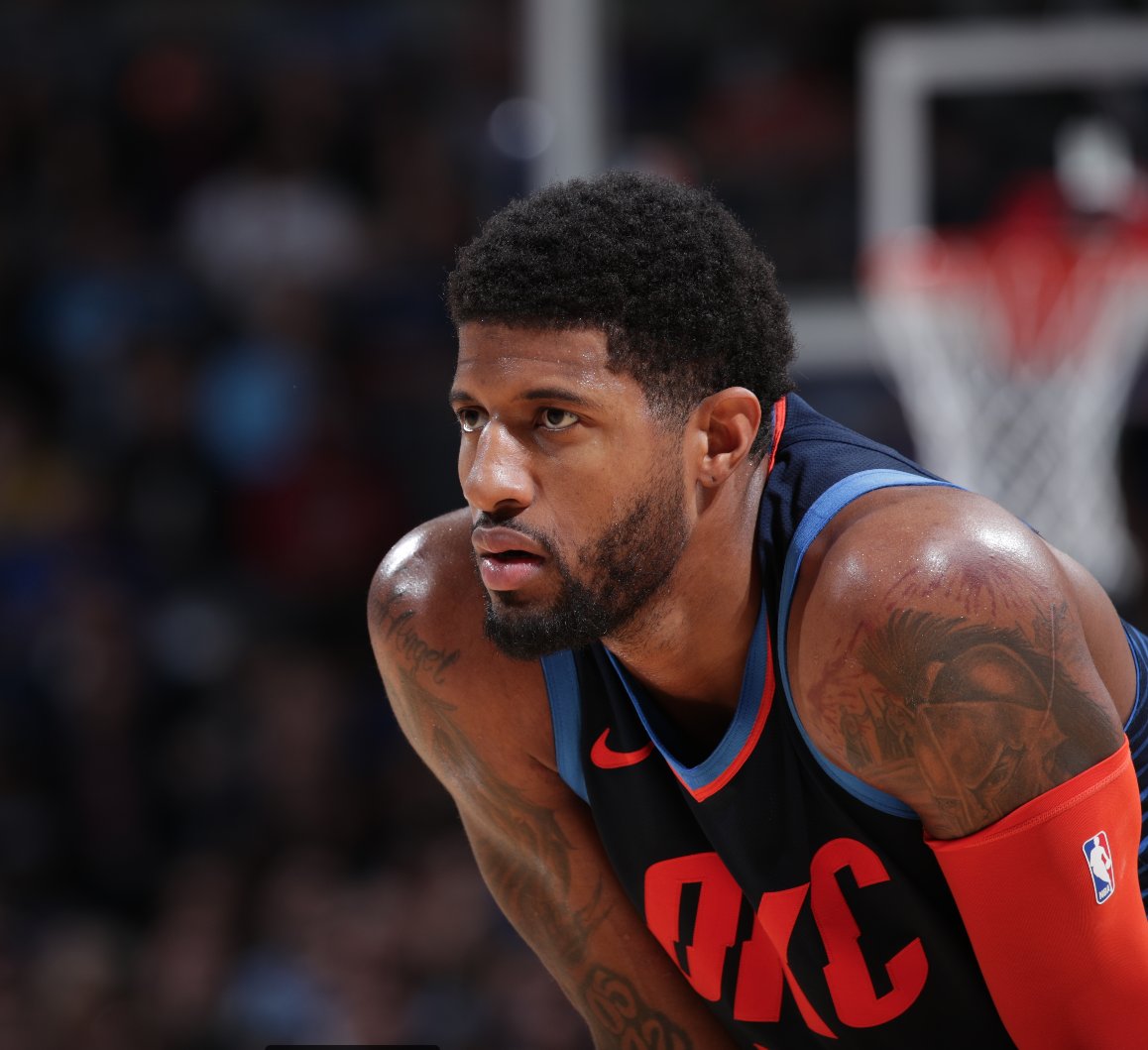 爱游戏体育包含Scout迎来五赛季高光表现，雄鹿球迷沸腾！的词条